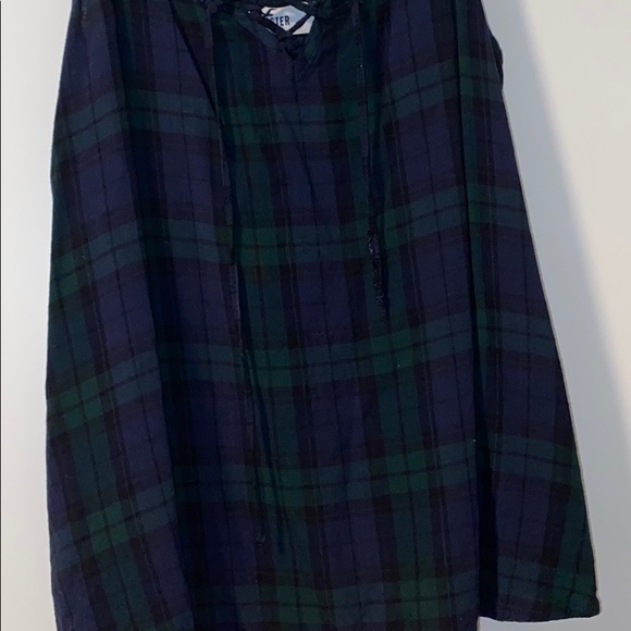 Dark Green Plaid Loose Tank Top - Picture 2 of 6